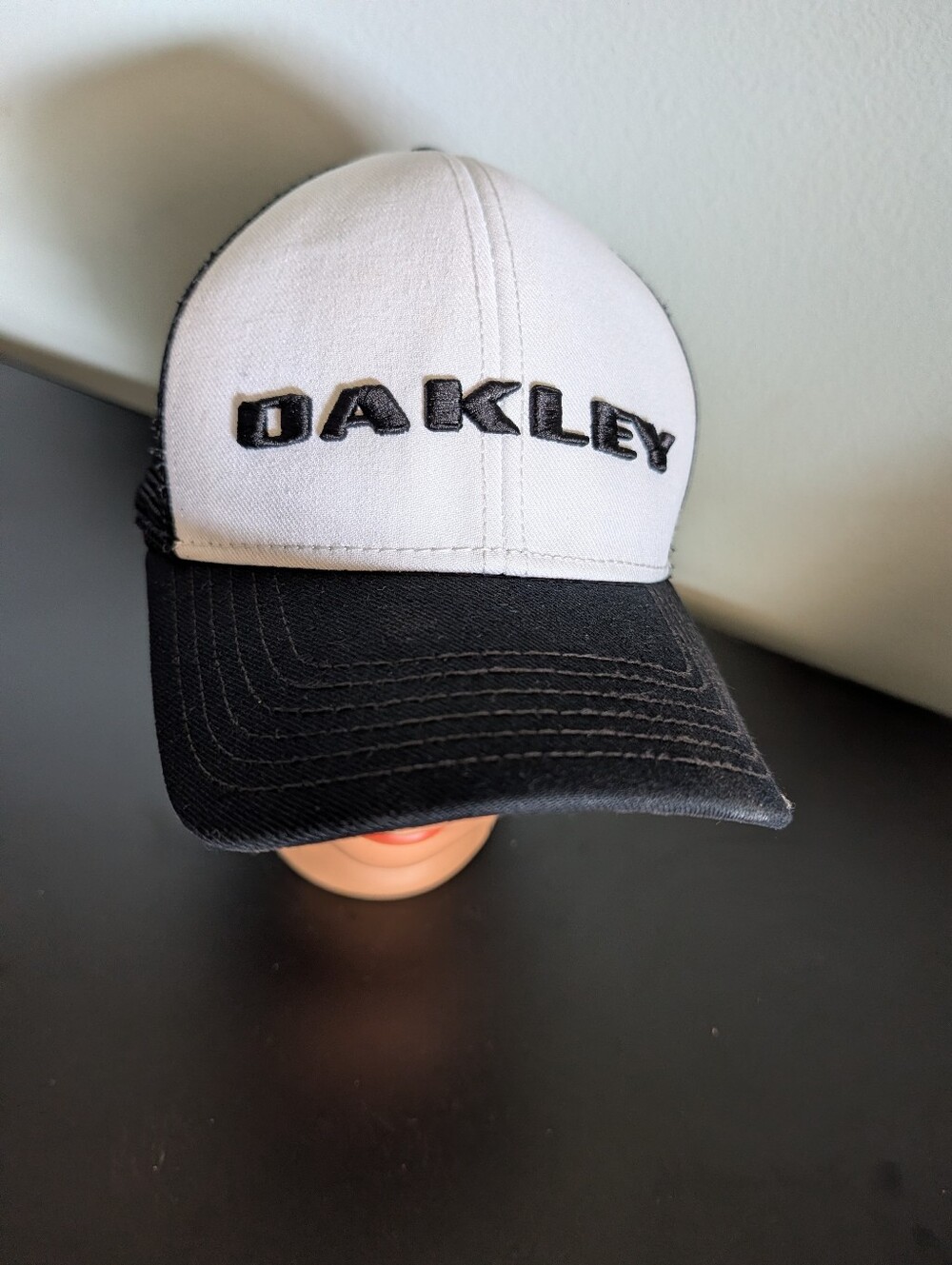 Oakley Embroidered Trucker Hat Black White Snapback Adjustable Cap